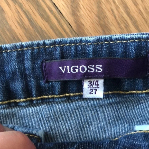 Vigoss women’s distressed flare leg jeans - Picture 8 of 12